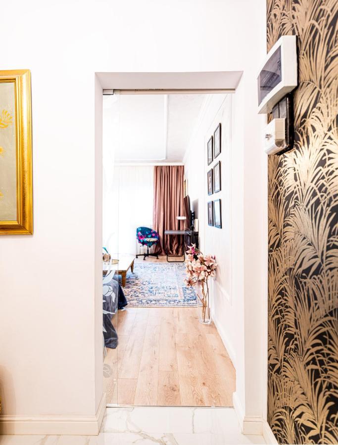 The Artist - Ultracentral Designer Apartment Bukarest Exterior foto